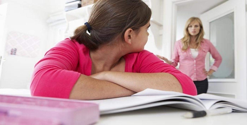 Zayıf karneli çocuğa nasıl yaklaşmalı?