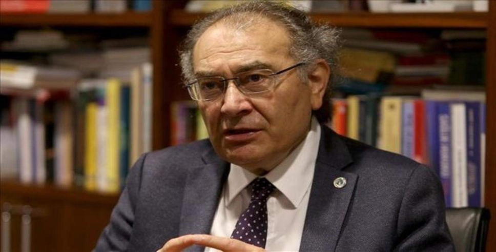 Tarhan, kitaplarıyla Önce Vatan gazetesinde