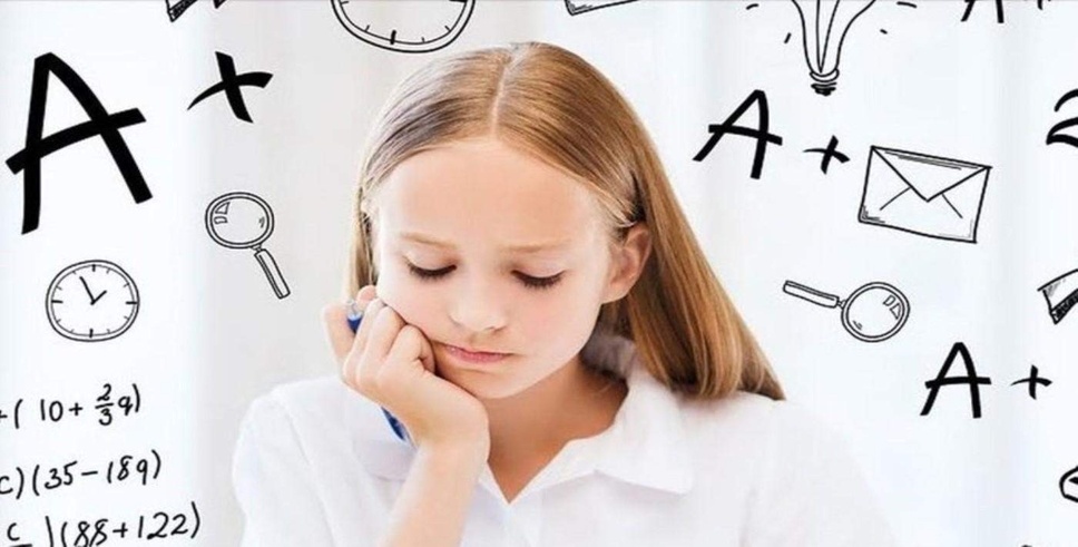 Disleksi nasıl anlaşılır? Aile geç fark ediyor?