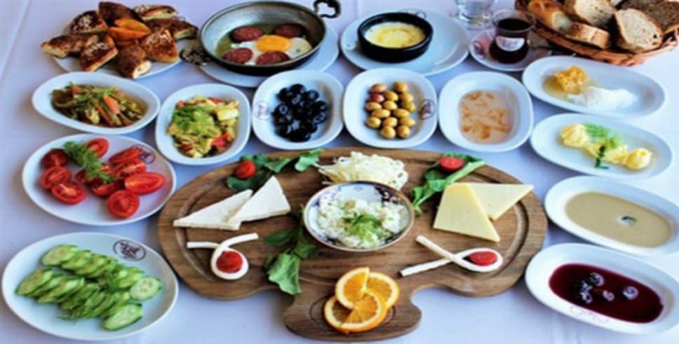 Sınav öncesinde mutlaka kahvaltı edilmeli
