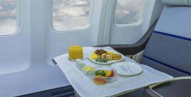 Uçakta yemeklerin tadı neden farklı gelir?