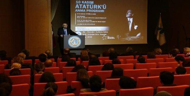 Atatürk sevdiği şarkılarla anıldı…