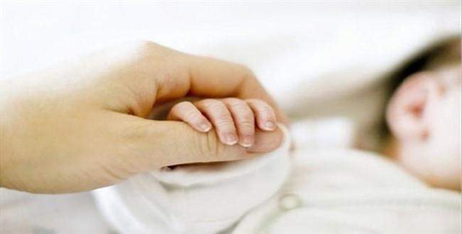 Kısır çift, üç kişilik tüp bebek tedavisiyle çocuk sahibi oldu