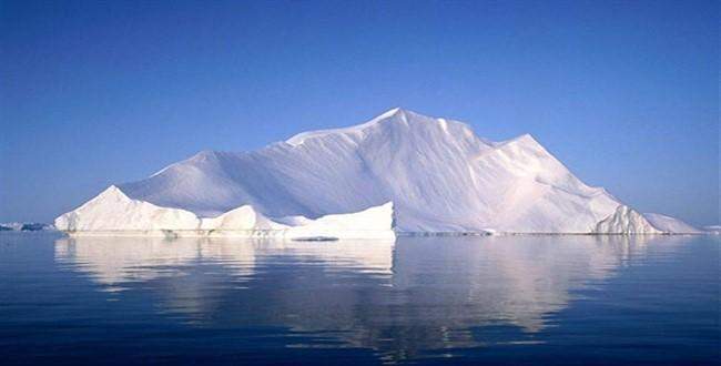 Antarktika'dan Kıbrıs'ın üçte ikisi büyüklüğünde buzdağı koptu