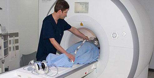 MR içerisinde beyin biyopsisi Türkiye'de